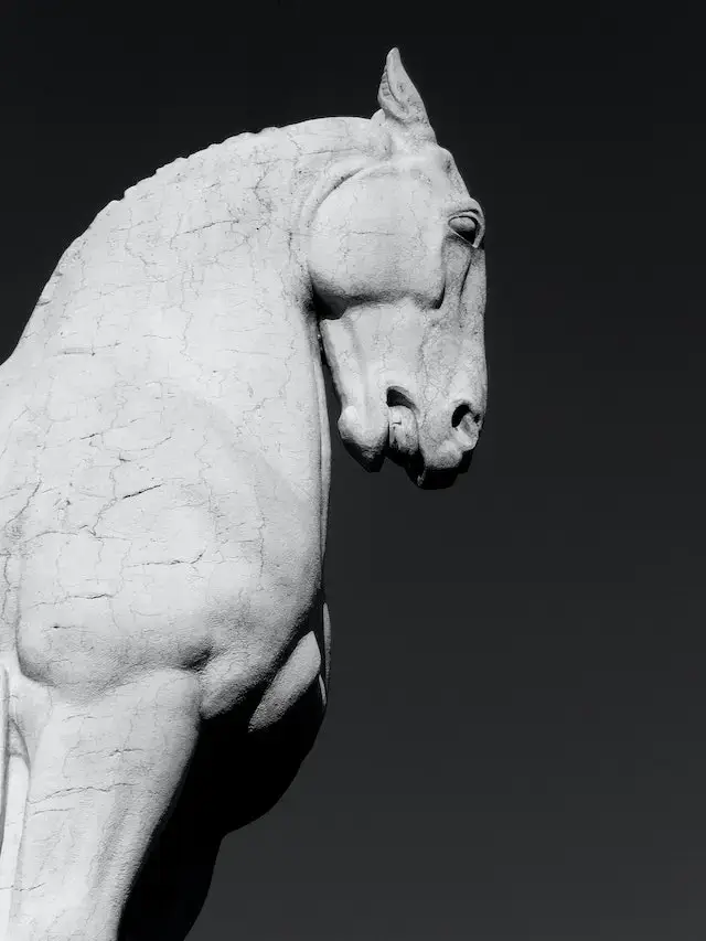 White Horse Statue in Low Angle Shot
